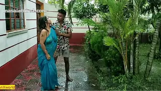 Indian Hot Aunty Outdoor Sex at Rainy Day! Hardcore Sex