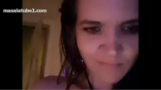 Uncut Mallu aunty dress on webcam - Homemade Clip